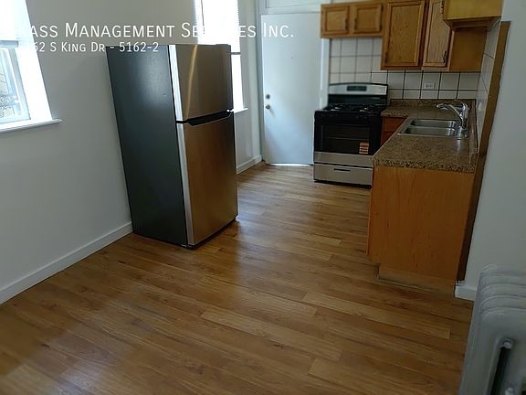 3rd image of 5162 S King Dr #2
