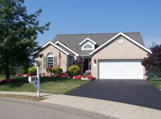 186 Vista Dr, Canonsburg, PA