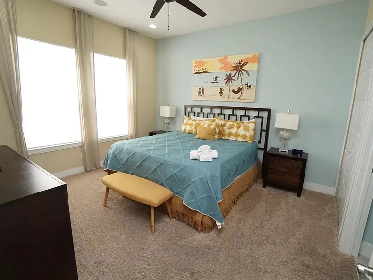 510 Captiva Dr — Photo 32