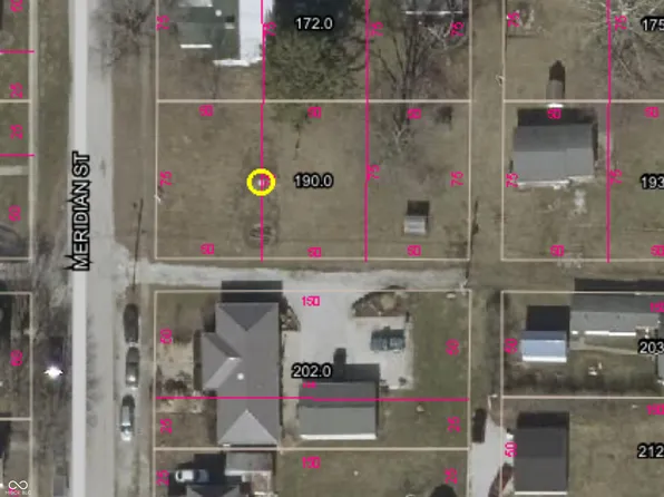 13 N Meridian St, Roachdale, IN 46172