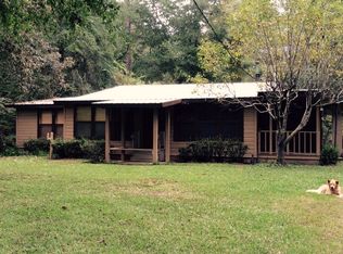 41 Northfork Ln, Eufaula, AL 36027