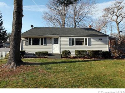 285 School St, East Hartford, CT, 06108