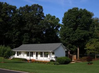 102 Miller Farm Rd, Westminster, SC 29693