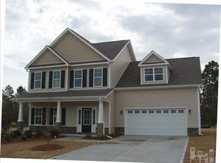 201 Admiral Ct, Holly Ridge, NC 28445