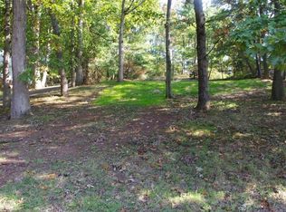 41 Woodland Park Dr, Parkersburg, WV 26104