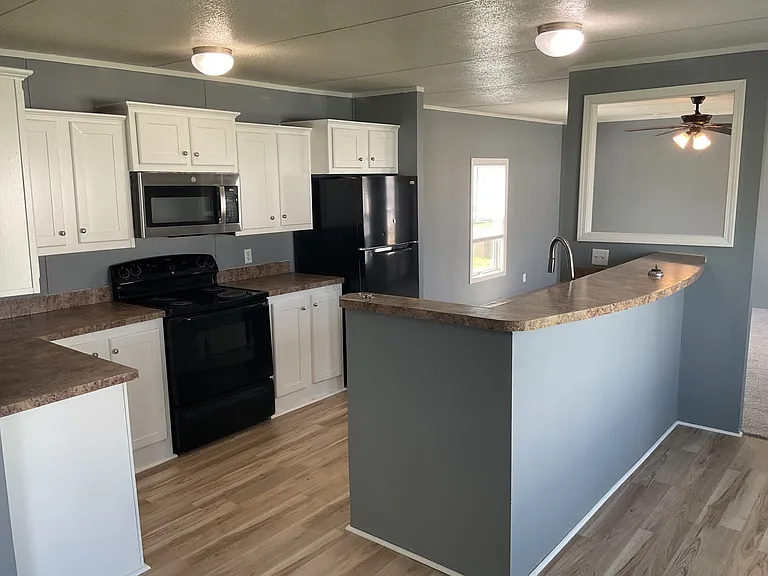 Saddlebrook — Photo 17