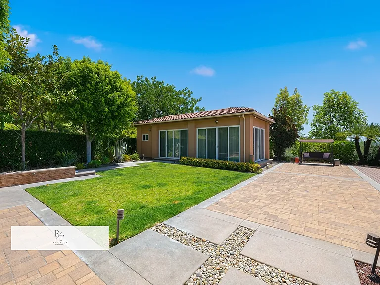 540 N Bardsdale Pl — Photo 50