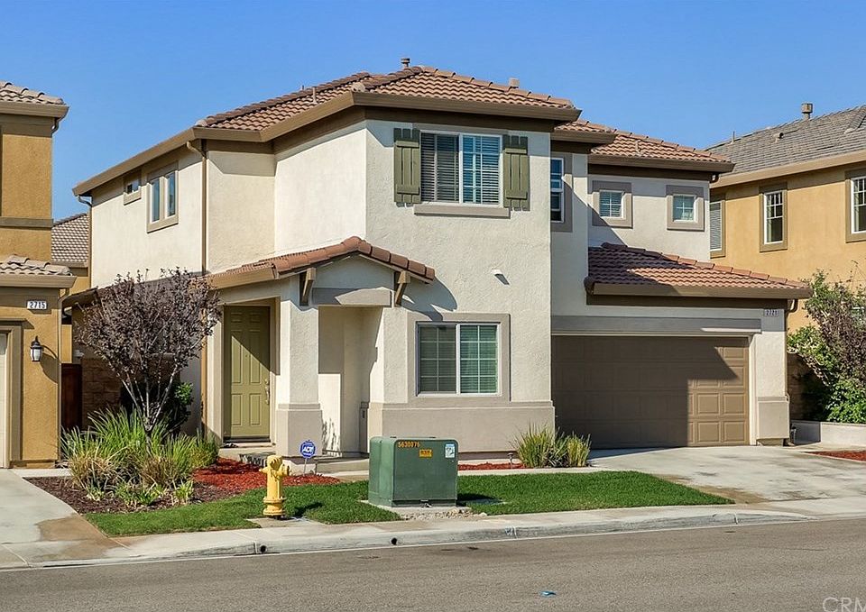 1st image of 2721 Lavender St