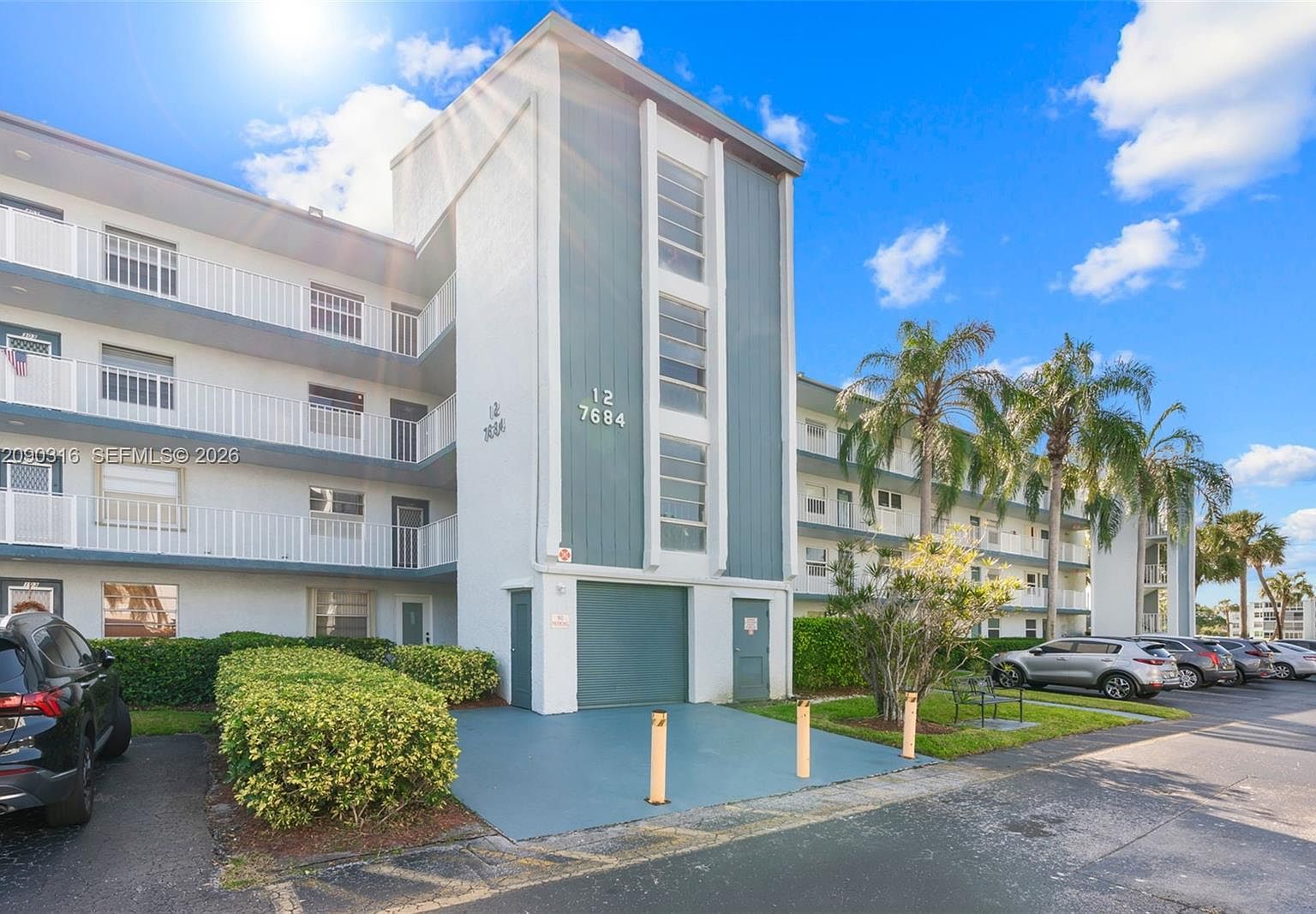 7684 NW 18th St APT 404 — Oriole Golf Club