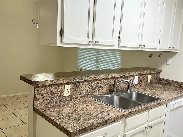 4310 Buckskin Trl — Photo 9