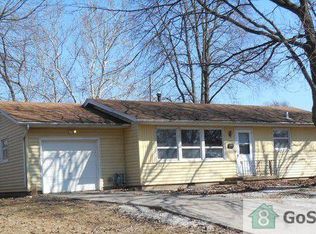 1216 Paula Dr, Champaign, IL
