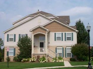 1172 Georgetown Way, Vernon Hills, IL 60061