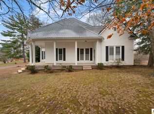 415 N Court St, Scottsville, KY 42164