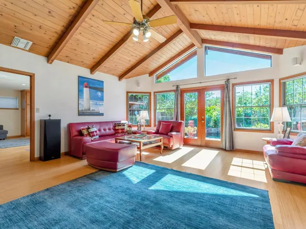 1149 Danbury Dr, San Jose, CA 95129