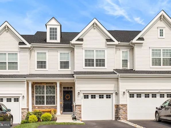 39 Witter Cir, Phoenixville, PA 19460