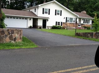 251 Beardsley Rd, Shelton, CT 06484