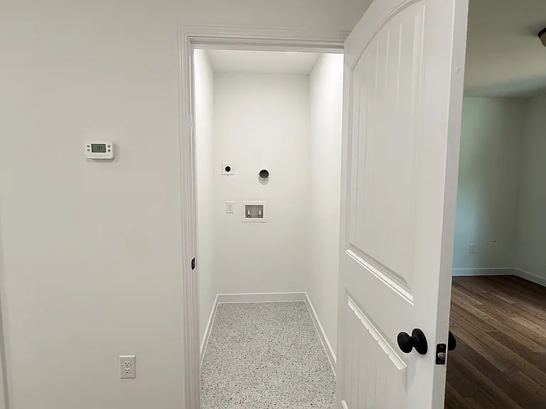 141 Cannon Rd — Photo 14