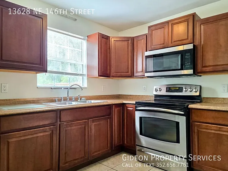 13628 NE 146th St — Photo 10