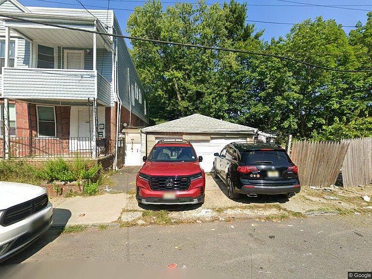 1st image of 125 Hobson St #1A