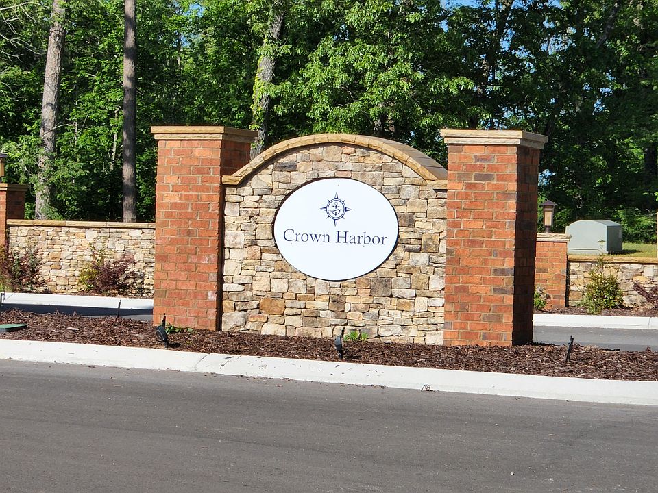 1st image of 0 Clubhouse Dr #28