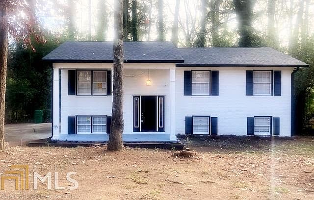 1st image of 4439 Malibu Dr