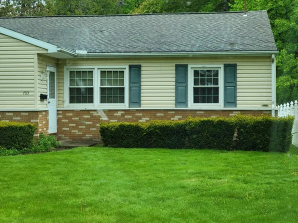 703 Marshall Dr, Erie, PA 16505