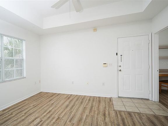 5th image of 1005 Villagio Cir Unit 201
