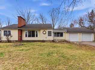 404 Upland Ave, Pontiac, MI 48340