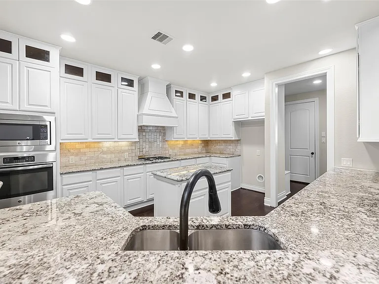 2822 Juniper Pines Ln — Photo 17