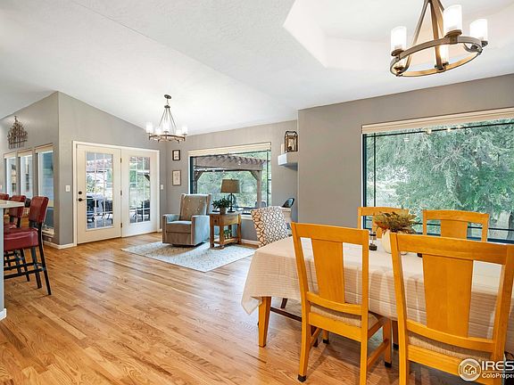 3rd image of 323 N 60th Ave