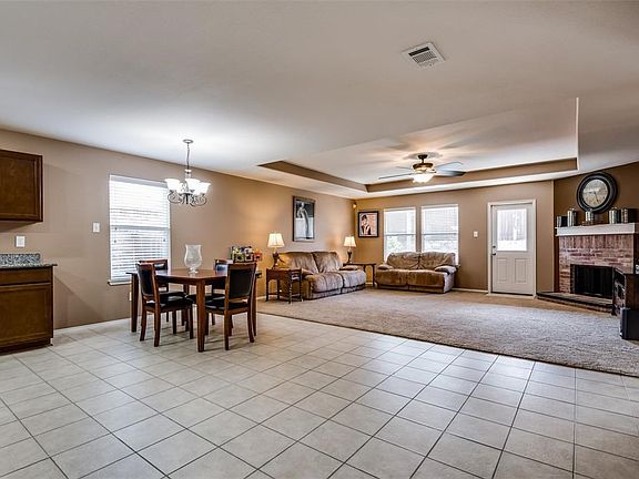 5th image of 1449 Willoughby Way