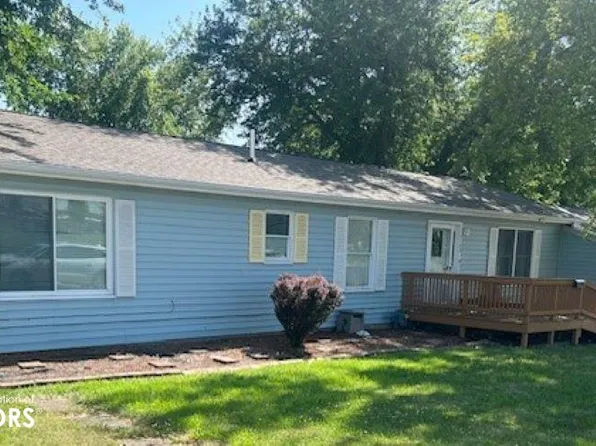 3109 Market St, Burlington, IA 52601