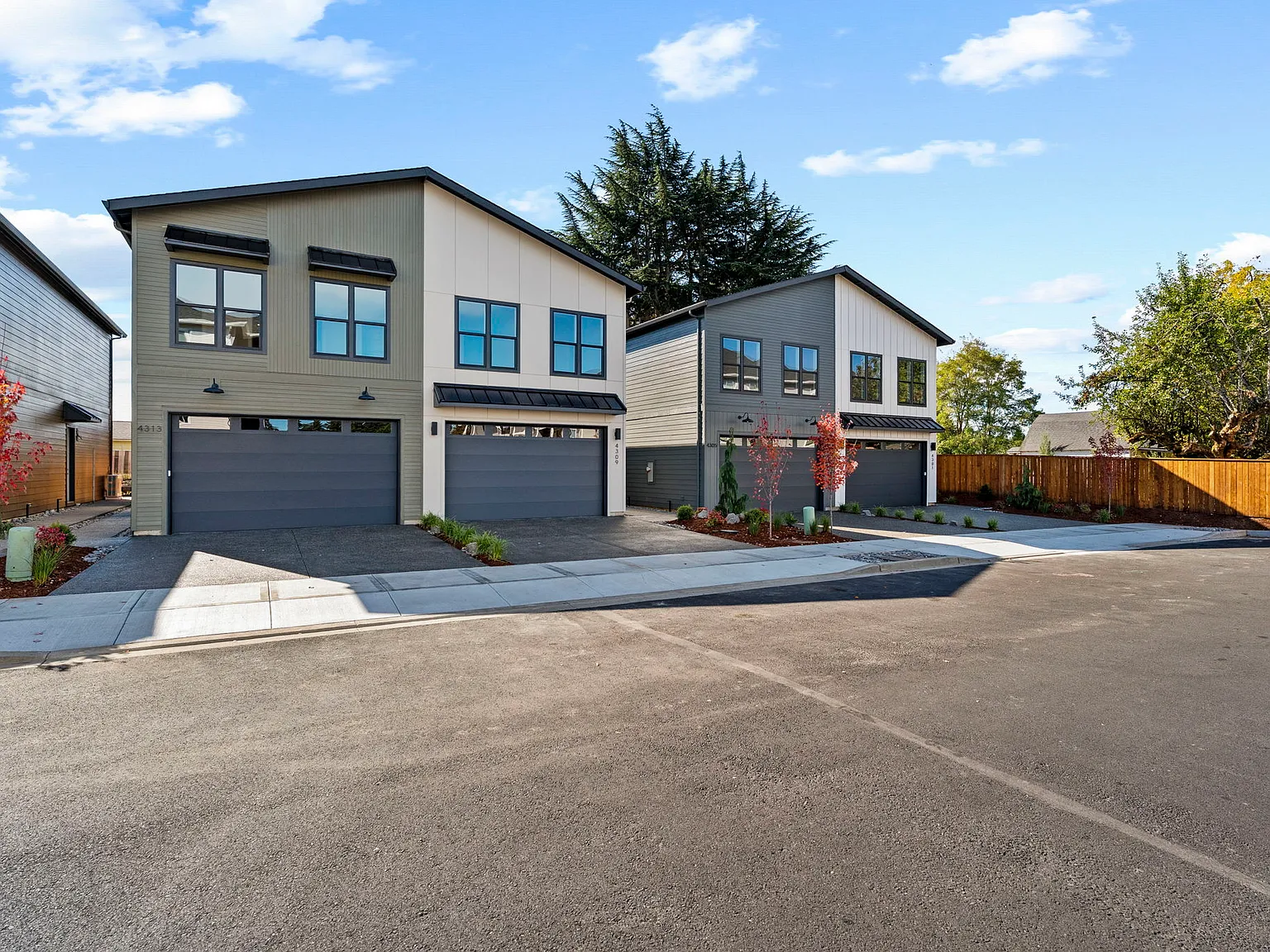3 bed, 2.5 bath, 1736 sqft, $3,150 — Photo 1