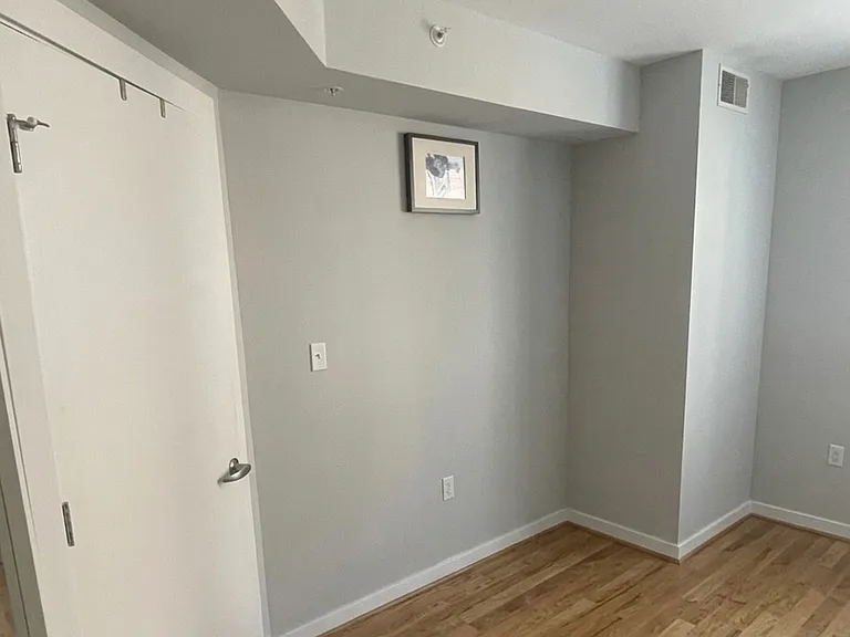 1000 New Jersey Ave SE #827 — Photo 7