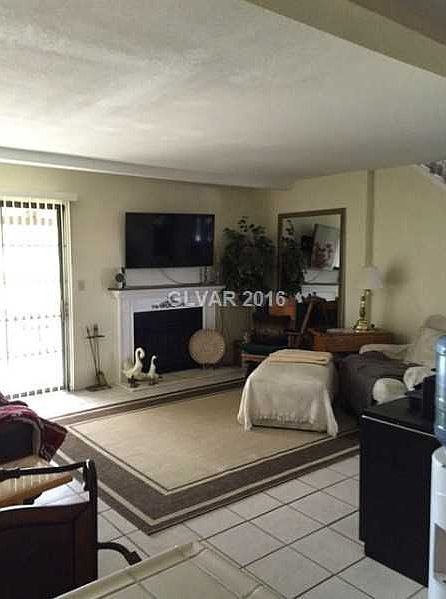 1st image of 821 Bourbon St #A-1