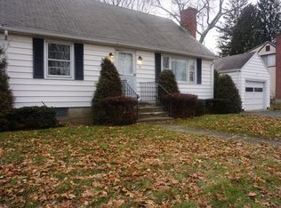 92 Flint St, Trumbull, CT 06611