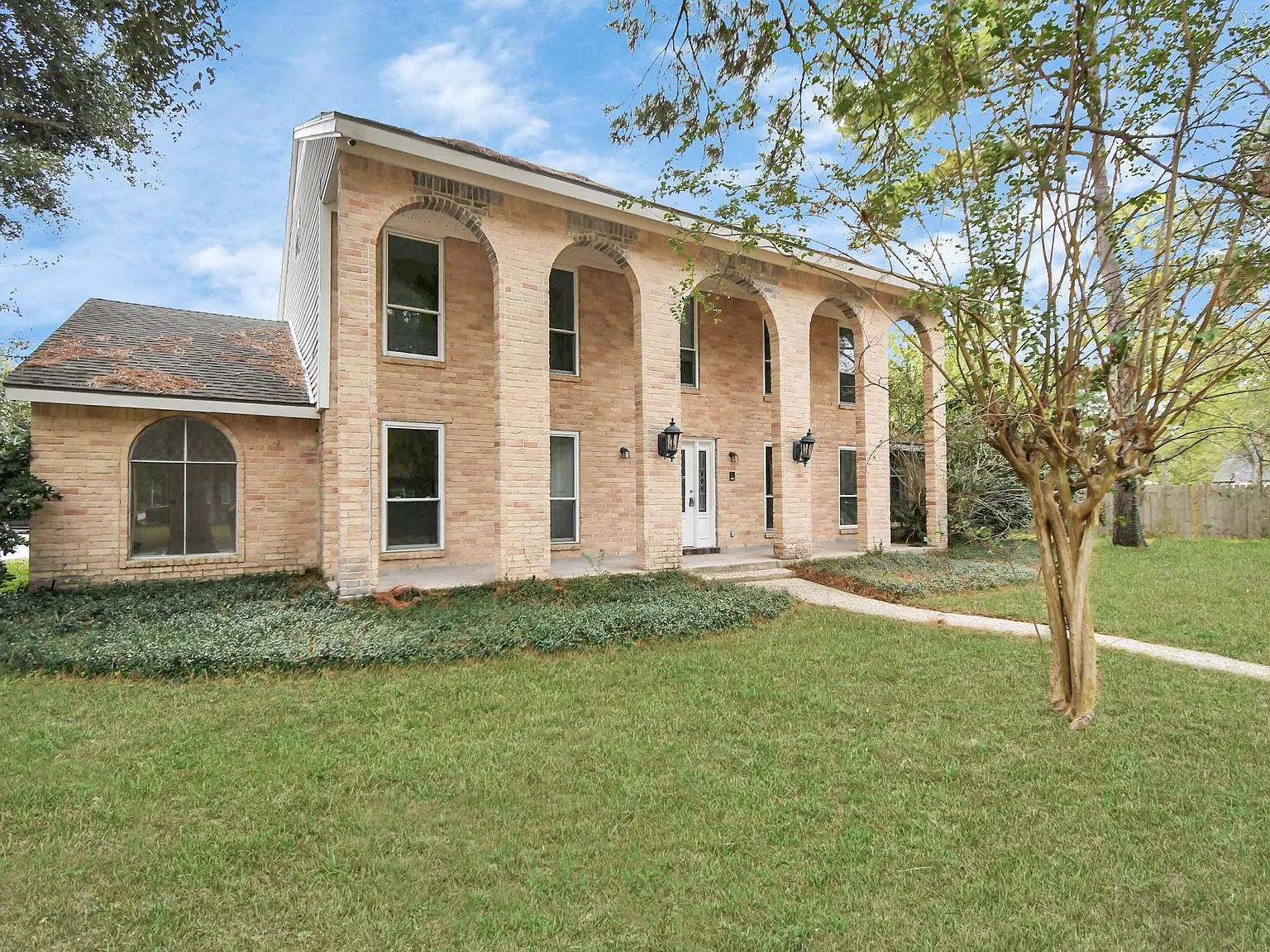 5 bed, 3.0 bath, 3065 sqft, $2,750 — Photo 3