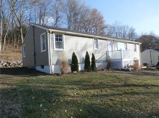 27 Laurel Ave, Derby, CT 06418