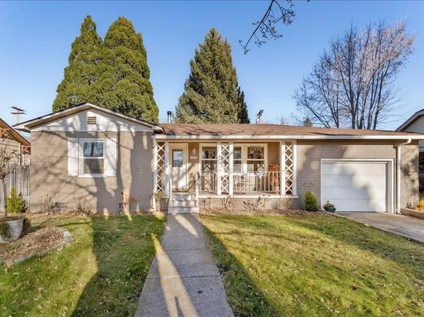 524 Cedar St, Mount Shasta, CA 96067