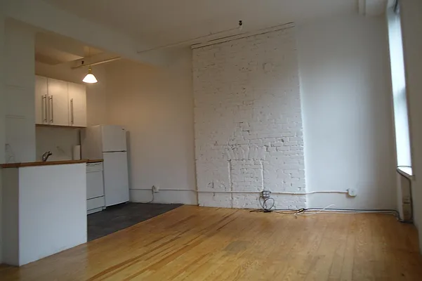 Rented by Corcoran | media 22