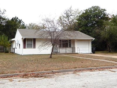 1221 N B St, Arkansas City, KS, 67005