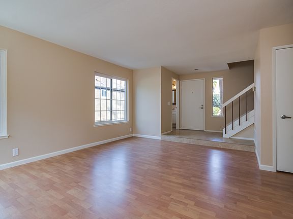 2nd image of 3125 Frieda St