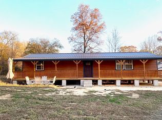2080 Pleasant Ridge Rd, Vienna, IL 62995