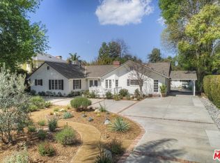 13723 Magnolia Blvd, Sherman Oaks, CA 91423