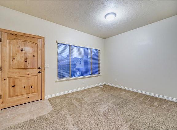 3rd image of 3919 W Sienna Dune Dr