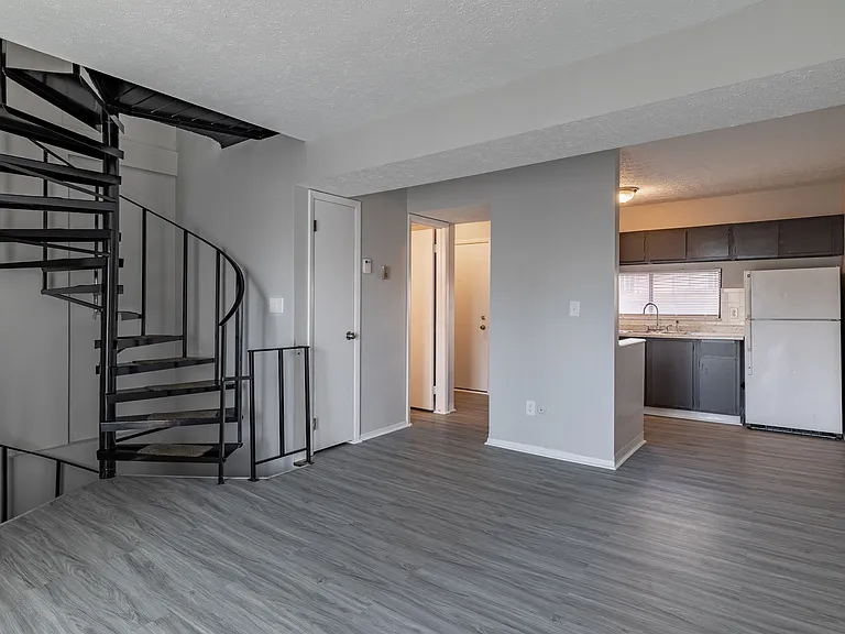 720 Pine Knolls Dr — Photo 11
