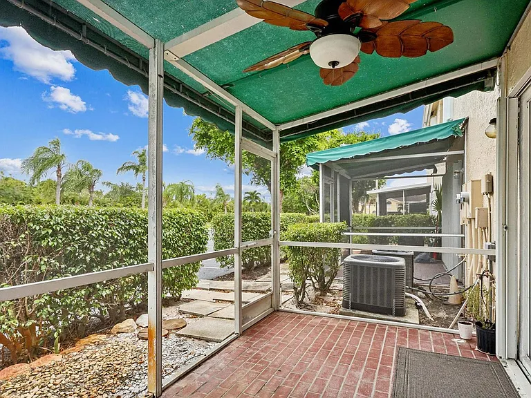 368 Waterside Dr — Photo 19