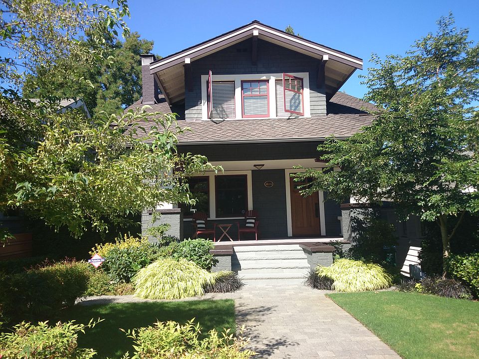 1st image of 2419 Nob Hill Ave N