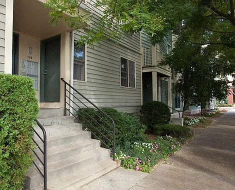 119 Pacific St — Photo 3