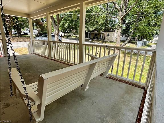 5th image of 2118 Bulla St